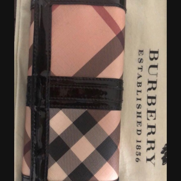 Burberry wallet - Picture 2 of 3